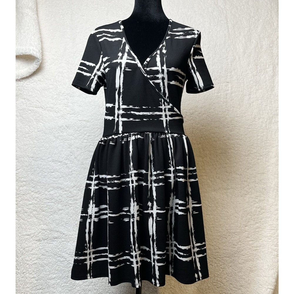Finn & Clover Dress Black & White Plaid Faux Wrap Waffle Medium Made in USA VTG